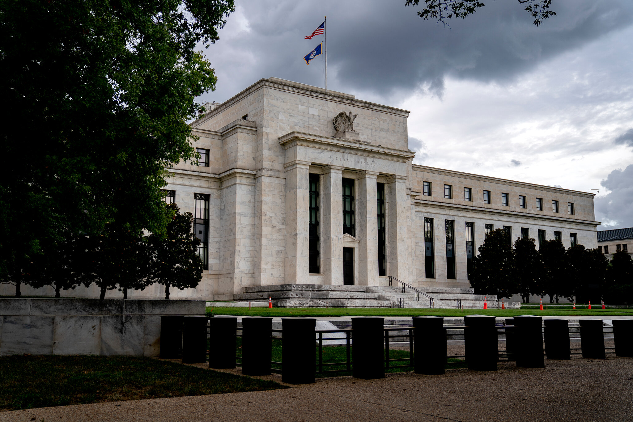 Confira os principais destaques da agenda econômica desta sexta-feira (17)