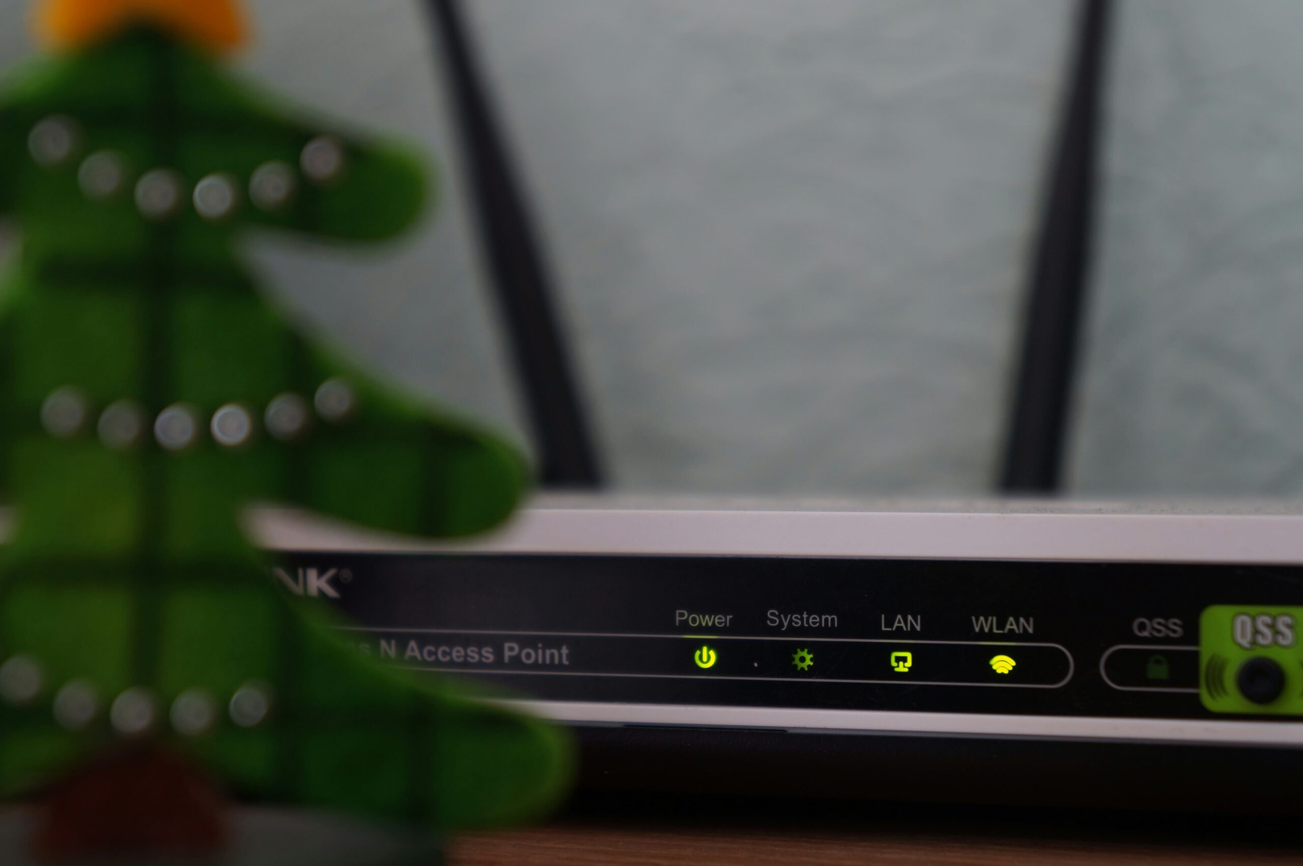 Sky e Amazon fecham parceria para vender internet por satélite no Brasil
