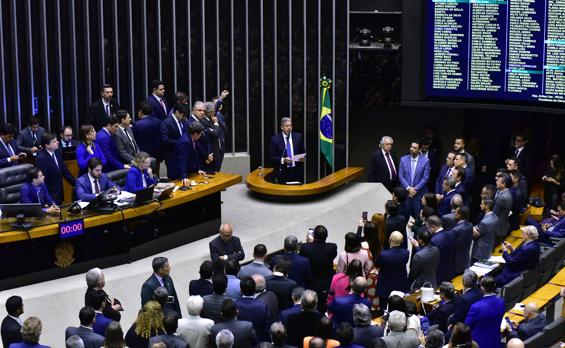 Impacto da reforma tributária no bolso dos consumidores e dos pequenos empresários