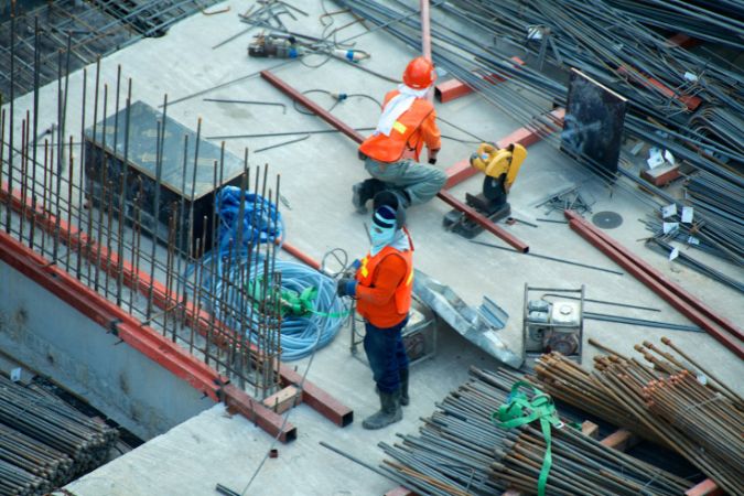 Empregos formais na construção apontam tendência de alta, segundo CBIC
