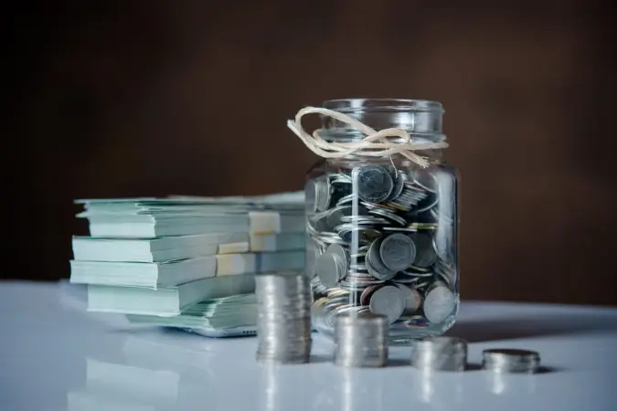 Economia cresce 0,3% em maio devido à demanda interna aquecida