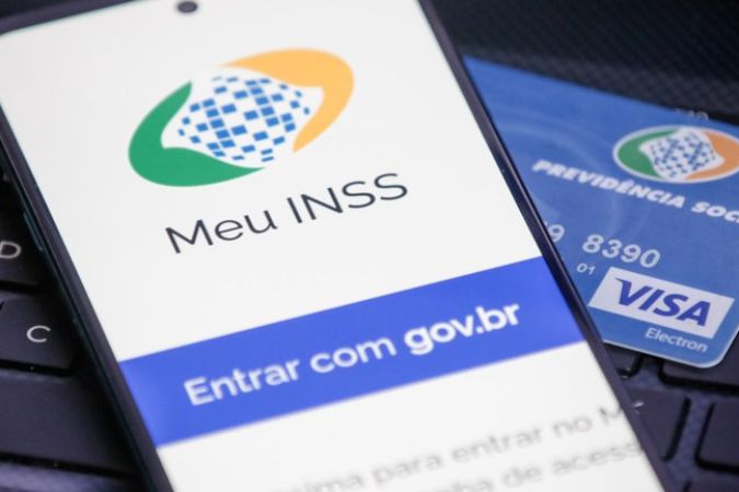 Servidores do INSS entram em greve a partir desta quarta-feira (11)