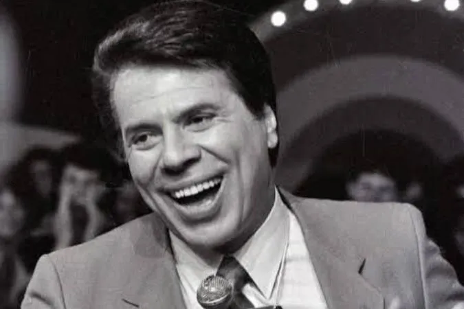 Cristo Redentor “se veste” como Silvio Santos em homenagem ao apresentador