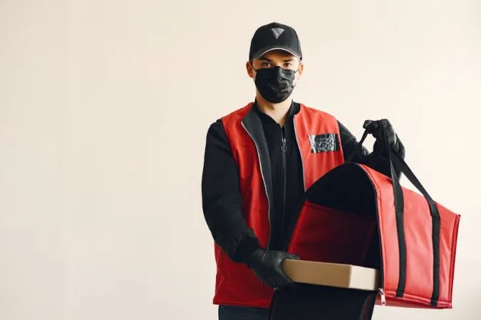 Franquia surfa na onda do crescimento do delivery e desenvolve cardápio digital