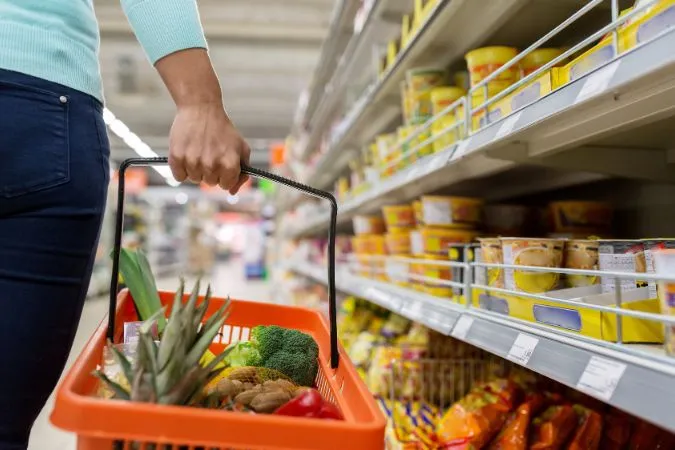 Preços dos alimentos básicos caem 0,32% em julho, diz pesquisa