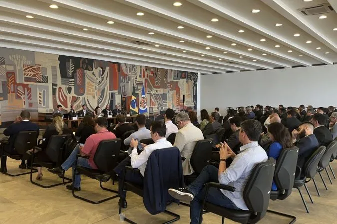 Evento reúne especialistas em cibersegurança para debater proteção digital no país