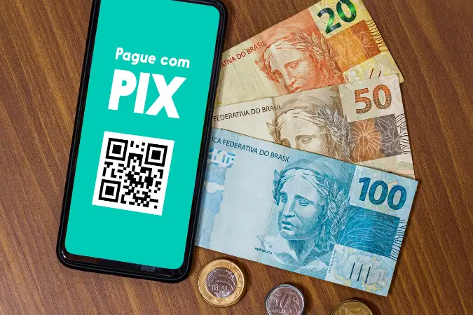 Pix é a principal forma de pagamento para 97% dos MEIs