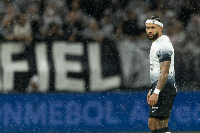 Memphis Depay no Corinthians: impacto esportivo, financeiro e social