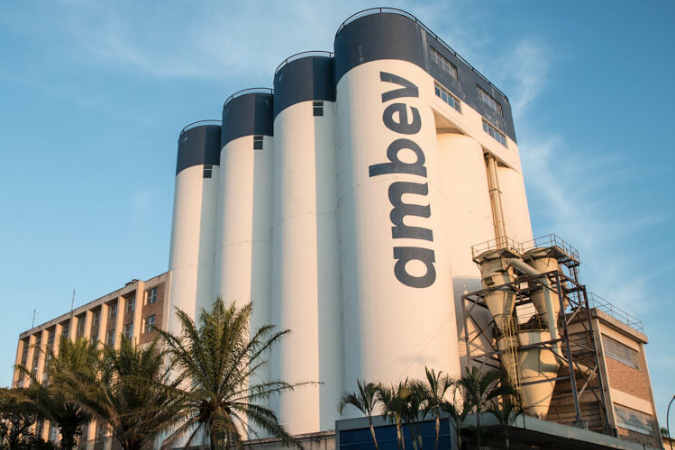 A Ambev celebra 25 anos com mudanças significativas no RH, apostando em diversidade, tecnologia e desenvolvimento para atrair e reter talentos | Foto: Reprodução/Divulgação Ambev