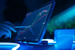 O ano de 2025 estará marcado por um cenário político e econômico complexo, onde a capacidade de adaptação e a busca por alianças estratégicas serão determinantes para o sucesso | Foto: Reprodução/Canva
