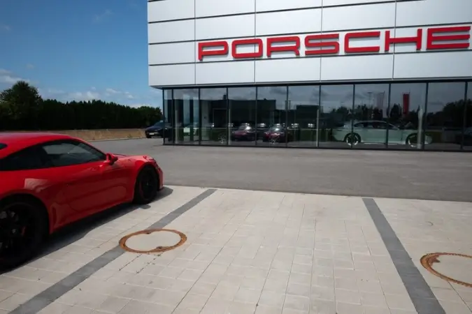 Porsche enfrenta prejuízo de R$125 bi com investimento na Volkswagen