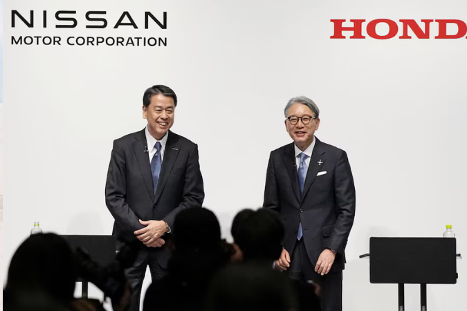 Honda e Nissan discutem fusão no setor automotivo global.