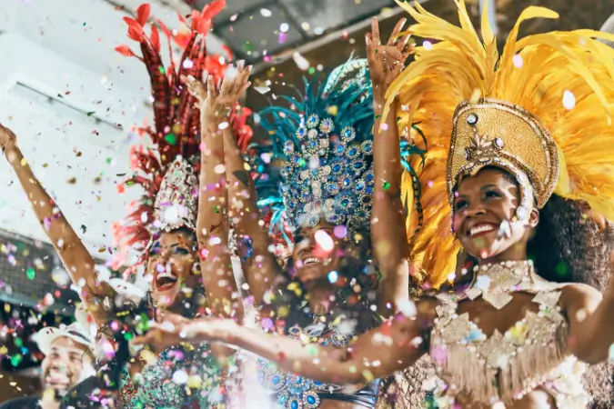Quanto o Carnaval do Rio de Janeiro movimenta na economia local?
