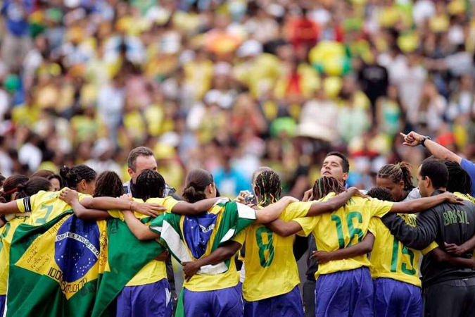 Futebol feminino: a construção de um mercado sustentável e o impacto da Copa do Mundo no Brasil