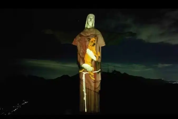 Cristo Redentor vira símbolo da adoção responsável