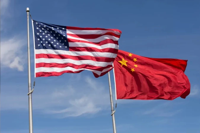EUA e China reduzem tarifas por 90 dias em trégua comercial