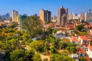 À medida que mais municípios adotam essas práticas, o Brasil se aproxima de um futuro onde cidades inteligentes e sustentáveis são a norma, e não a exceção | Foto: Reprodução/Prefeitura de Sorocaba cidade