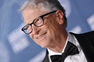 Bill Gates promete doar quase toda a fortuna até 2045