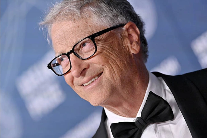 Bill Gates promete doar quase toda a fortuna até 2045