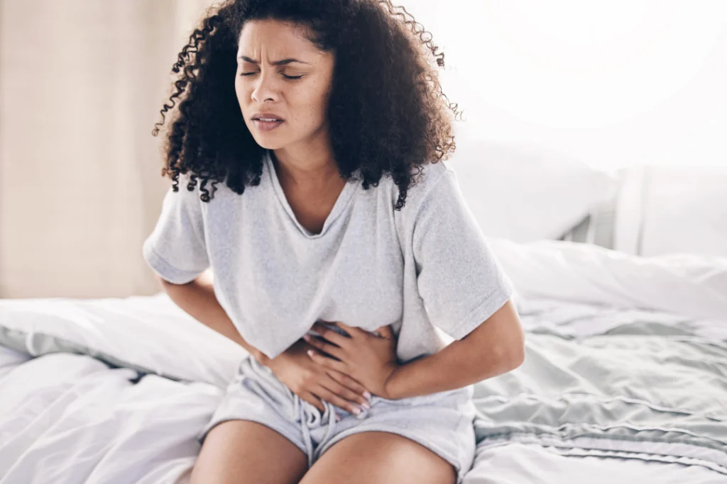 A endometriose pode levar de 5 a 12 anos para ser diagnosticada | Foto: Reprodução/Canva