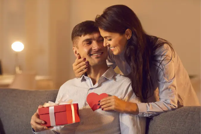 Dia dos Namorados: brasileiros pretendem gastar até R$ 300