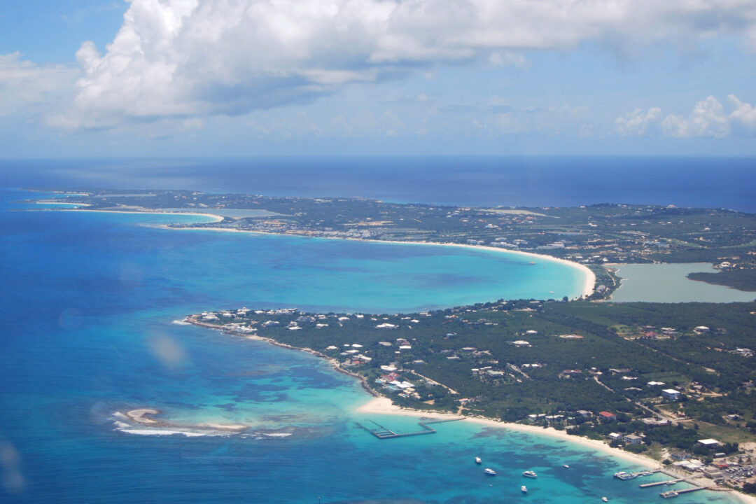 Como a ilha de Anguilla está recebendo US$ 32 milhões com IA?