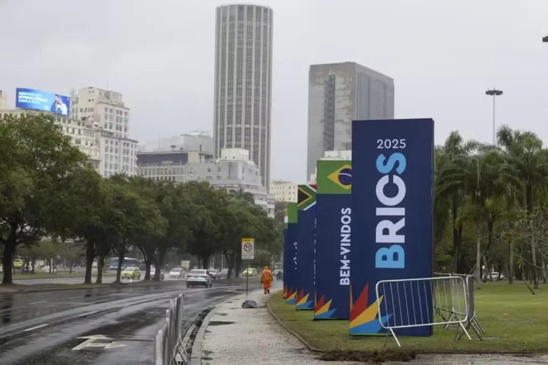 Brics: o que é, quem participa e por que o grupo é estratégico para o mundo?