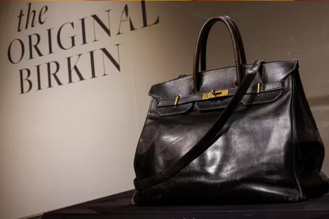 Bolsa Birkin original é leiloada por R$ 55 milhões