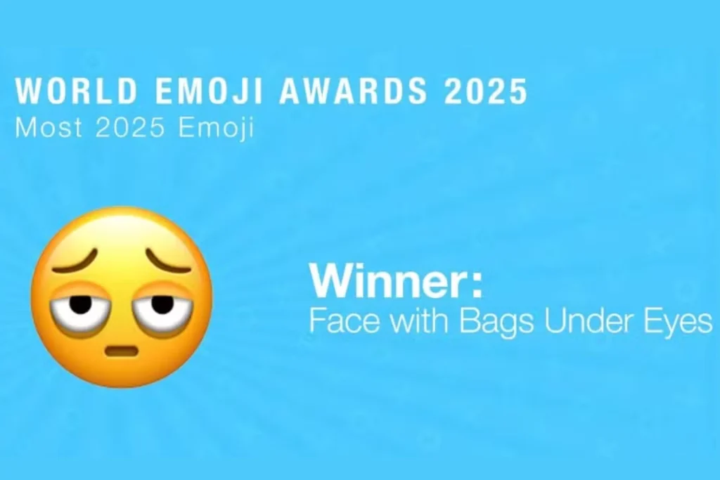 emoji com olheiras refletindo o cansaço de 2025