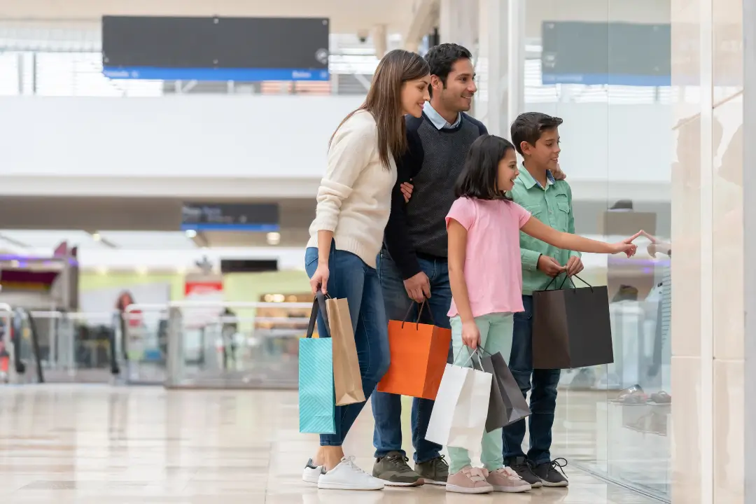 Vendas em shoppings devem crescer 2,2% no Dia dos Pais, aponta levantamento