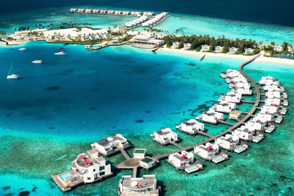 Siyam World investe R$ 2,4 bilhões em experiências que unem luxo e diversão para conquistar turistas da geração Z | Foto: Reprodução/Canva
resort