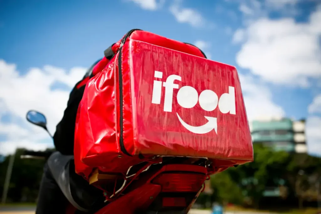 Investimento de R$ 17 bilhões anunciado pelo iFood impulsionará tecnologia, crédito e expansão da plataforma até 2026 | Foto: Reprodução/Sérgio Lima / Poder360 / Divulgação