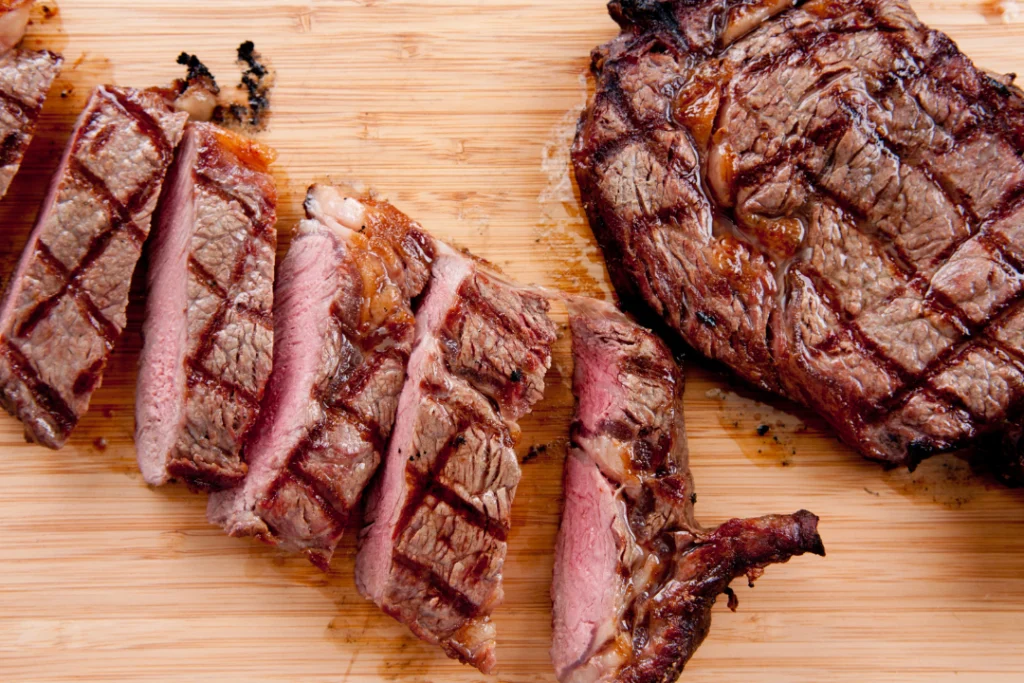 China adia investigação e favorece exportação de carne brasileira 