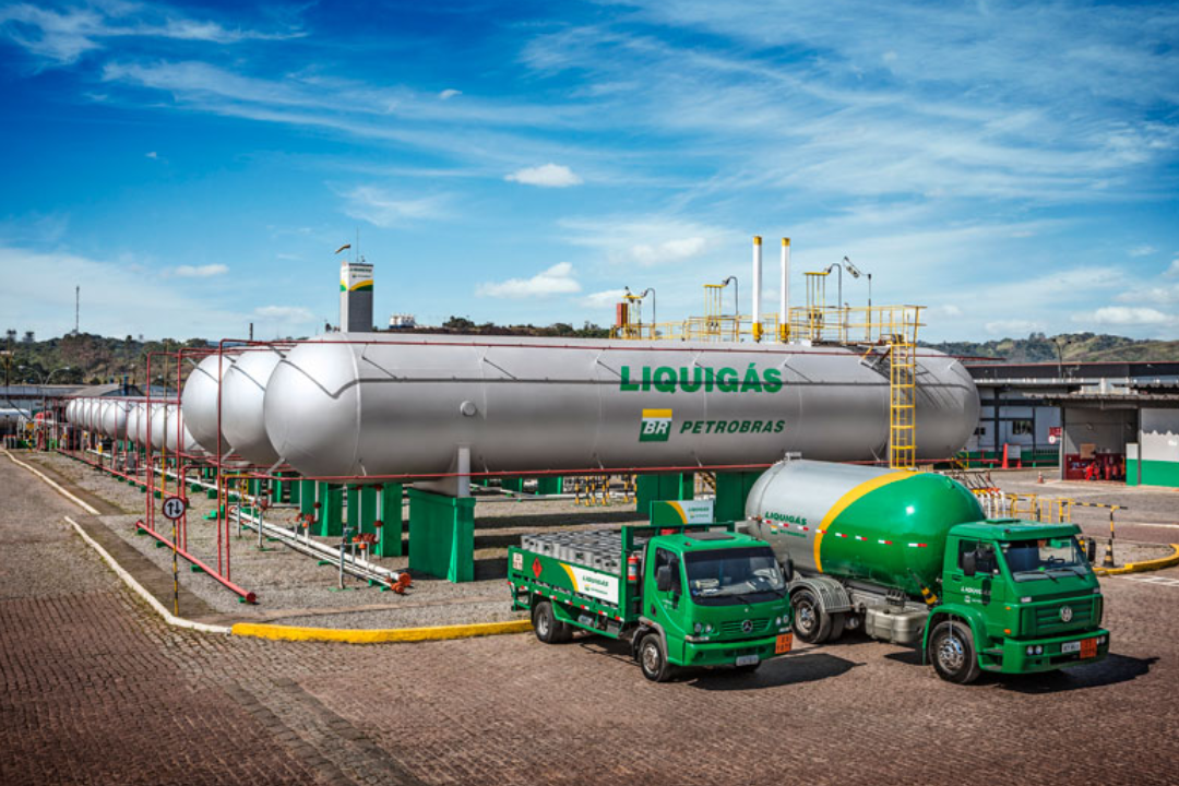 Petrobras decide voltar a vender gás de cozinha no Brasil