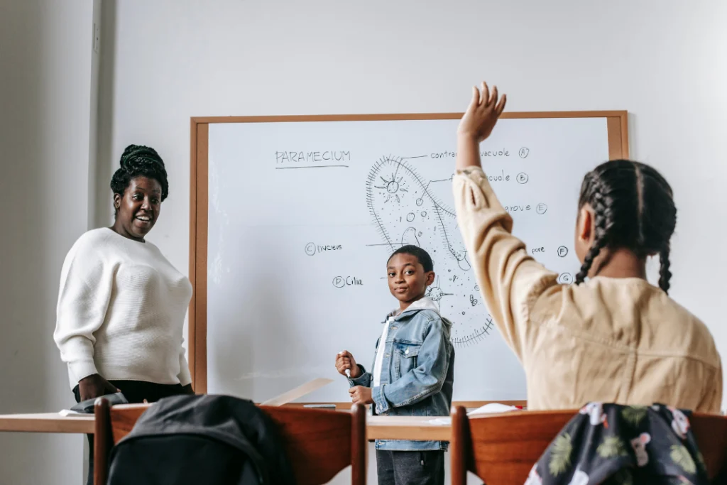 Relatório do MEC mostra panorama das escolas