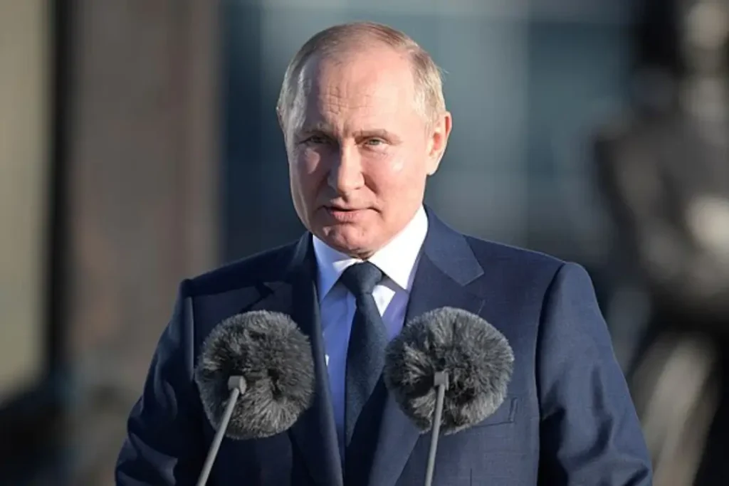 pesar da negativa de Vladimir Putin, a economia da Rússia registra dois trimestres de retração | Foto: Reprodução/Wikimedia Commons