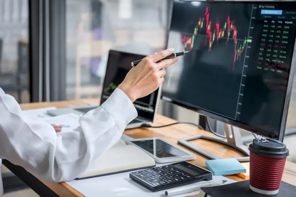 Setor de petróleo e varejo pressiona Ibovespa após novo recorde | Foto: Reprodução/Canva