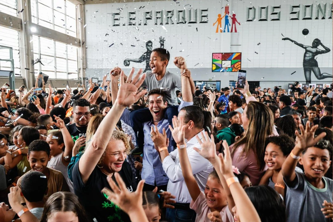 Escola Estadual Parque dos Sonhos ganha prêmio mundial