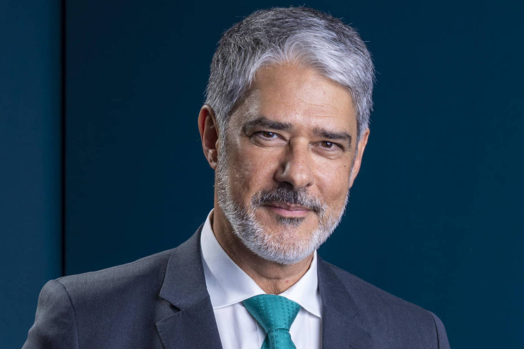 William Bonner anuncia saída do Jornal Nacional no aniversário de 56 anos do telejornal