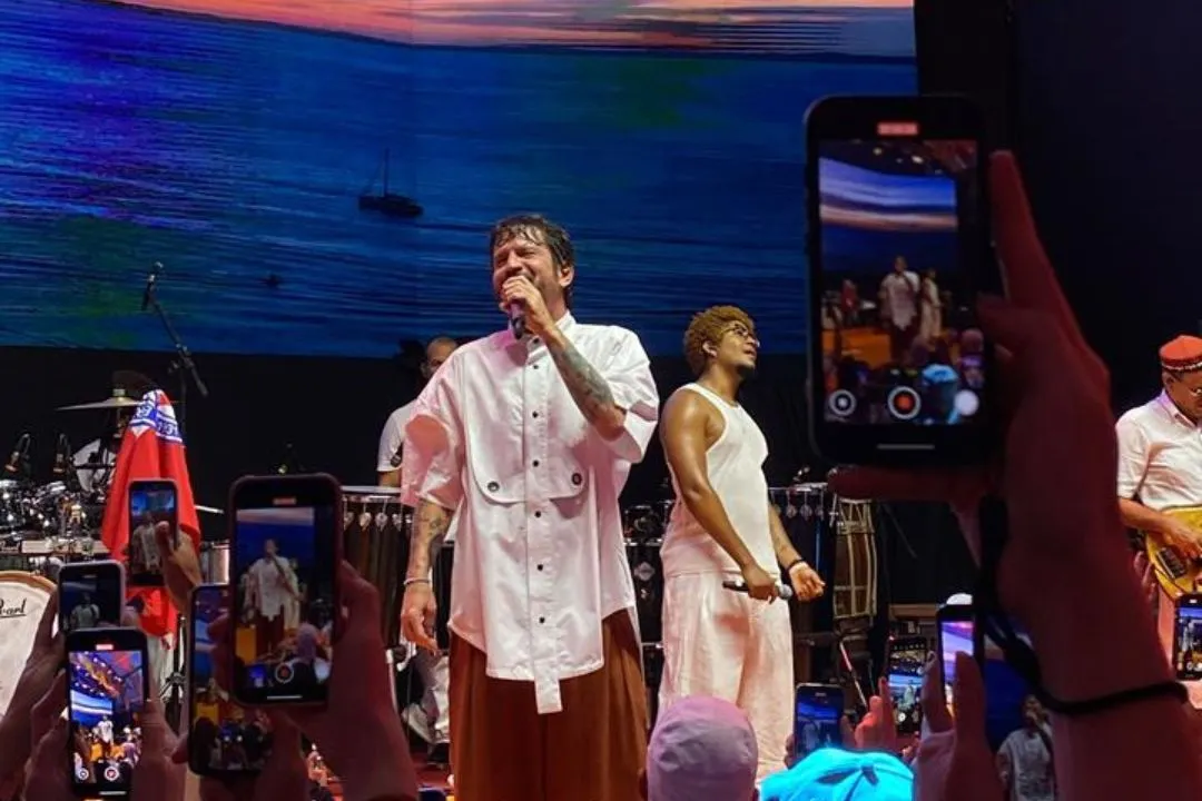 Saulo Fernandes lota show em SP e mostra como o axé movimenta turismo, cultura e economia