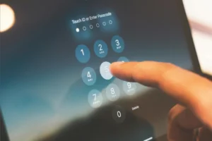 Vazamento de senhas afeta 183 milhões de logins