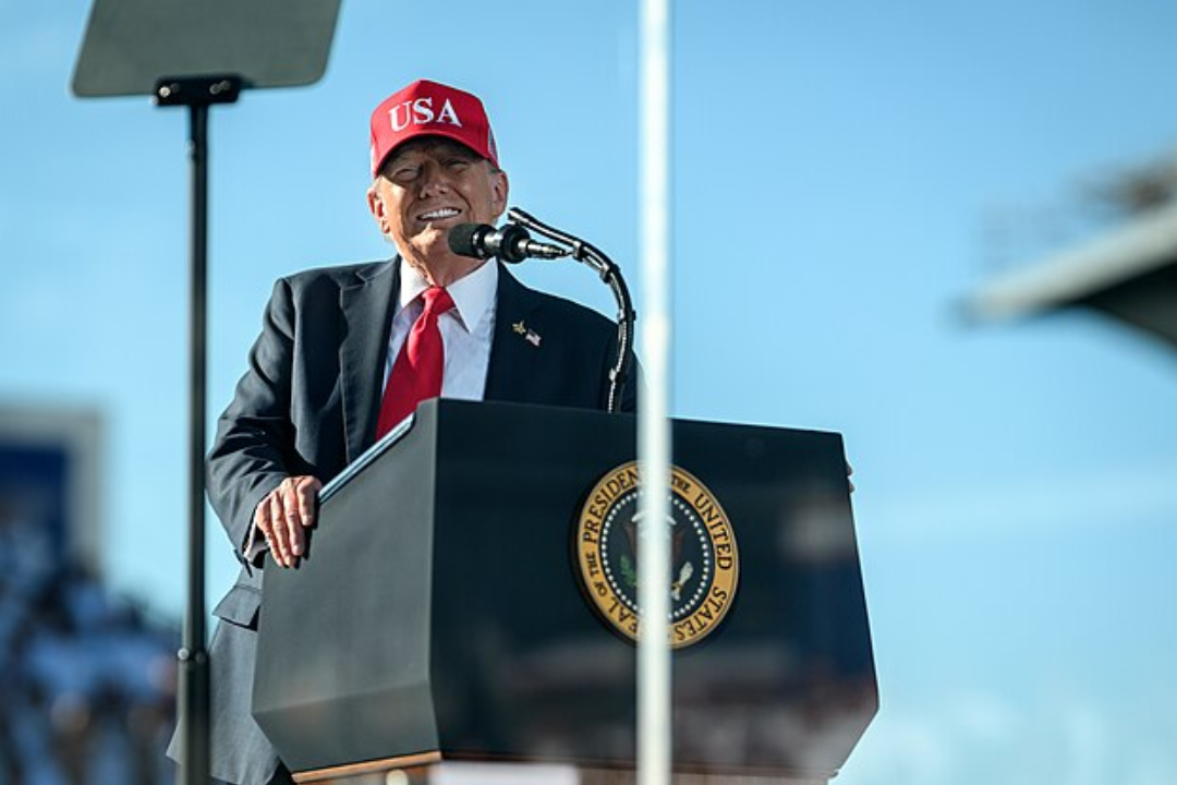 Trump autoriza ações secretas da CIA na Venezuela e reacende risco de conflito na América Latina