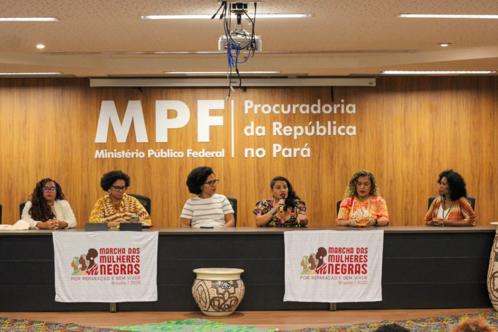 O Manifesto Econômico das Mulheres Negras por Reparação e Bem Viver, denuncia a desigualdade racial e de gênero que estrutura a economia brasileira.