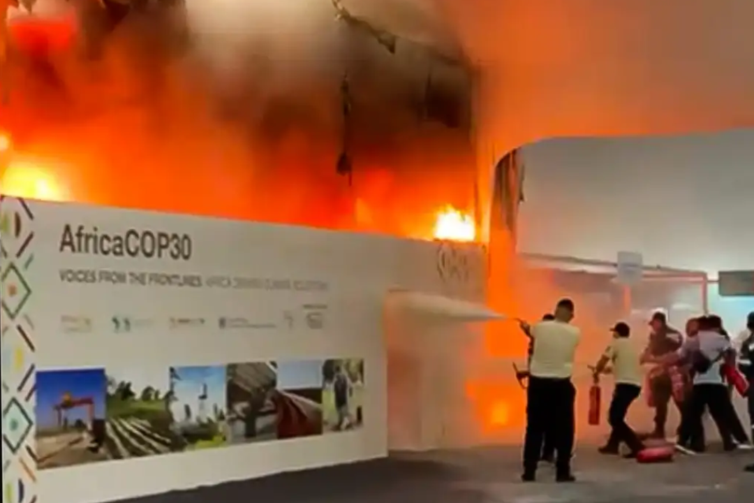 COP30 em 20/11: incêndio interrompe negociações, crise com Alemanha cresce e debates sobre dinheiro climático dominam o dia
