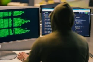 Cresce o alerta sobre segurança digital após relatório mostrar avanço dos ataques virtuais no país | Foto: Reprodução/Canva
