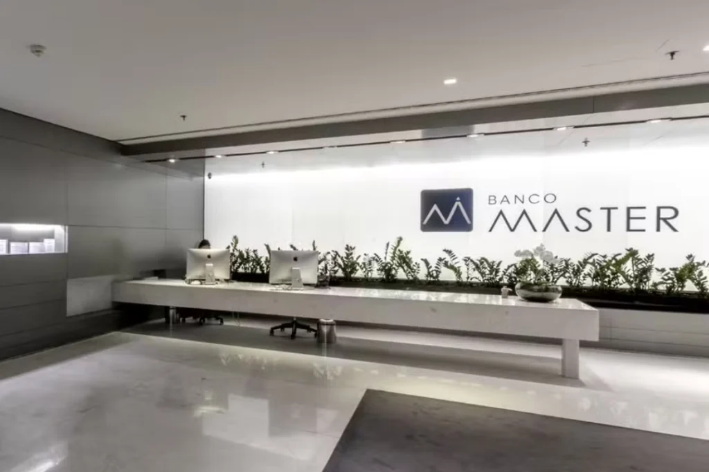Fundo Garantidor de Créditos (FGC) começa a parga hoje investidores do Banco Master