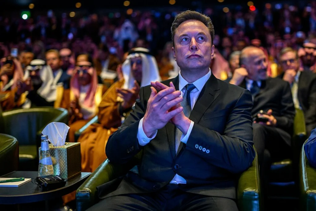 Elon Musk bate novo recorde financeiro após anúncio sobre a Tesla