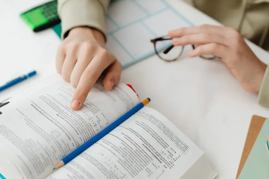 Programa amplia o acesso ao ensino superior privado para estudantes de baixa renda | Foto: Reprodução/Canva
prouni