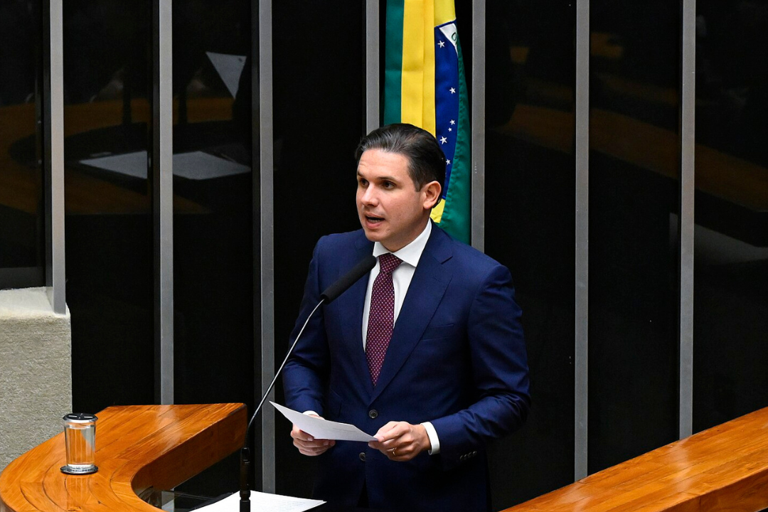 PEC do fim da escala 6×1 avança na Câmara e começa a ser analisada pela CCJ