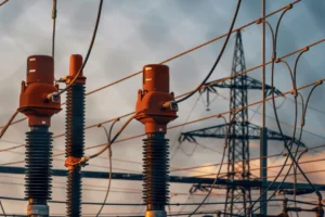Decisão da justiça sobre RBSE reabre disputa bilionária no setor elétrico